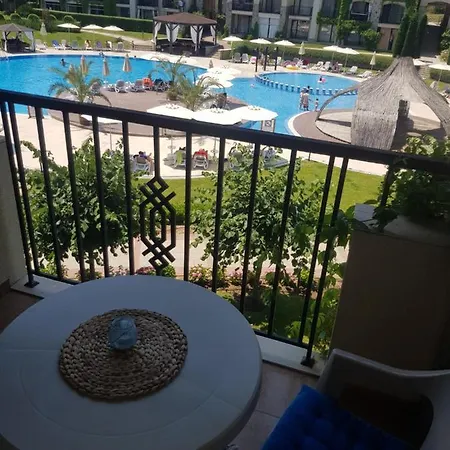 студио в Green Life Sozopol